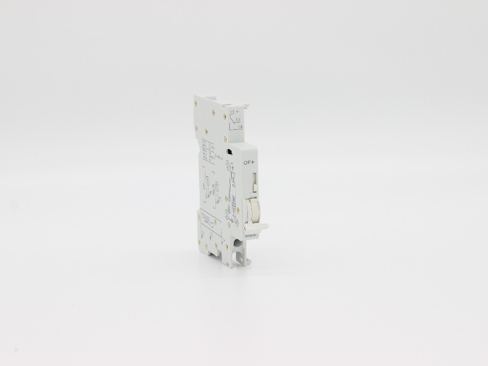 分勵(lì)輔助廠家告訴你報(bào)警觸頭，輔助觸頭，欠壓脫扣器，分勵(lì)脫扣器各有什么不同