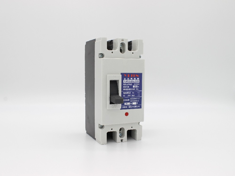 常用的塑殼斷路器有哪些內(nèi)部附件？